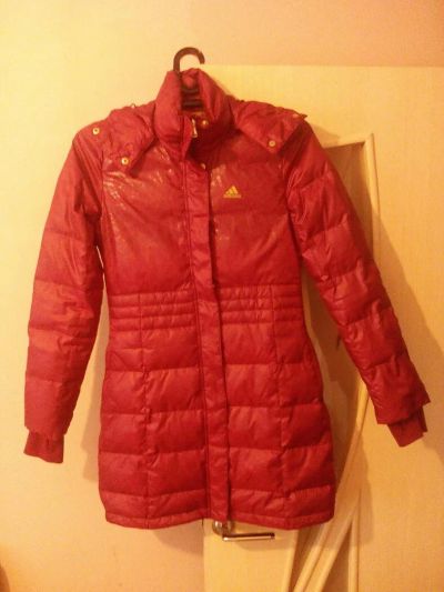 Лот: 6130477. Фото: 1. Женский пуховик adidas original. Верхняя одежда