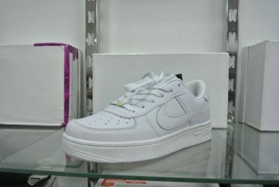 Лот: 9617877. Фото: 1. Кроссовки женские Nike белые лот... Кеды, кроссовки, слипоны