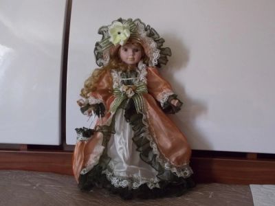 Лот: 10089175. Фото: 1. Кукла с форфоровым лицом, 42см... Куклы и аксессуары
