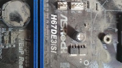 Лот: 17386565. Фото: 1. материнская плата asrock h67de3... Материнские платы