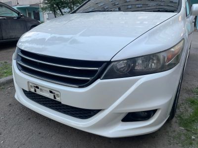 Лот: 24565260. Фото: 1. Решетка радиатора Honda Stream... Кузов