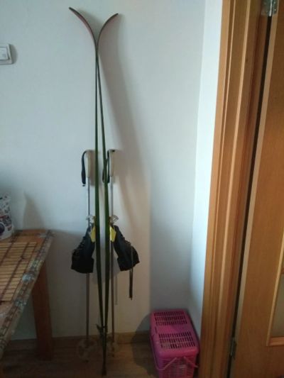 Лот: 25110947. Фото: 1. Комплект (лыжи, палки, ботинки... Ботинки