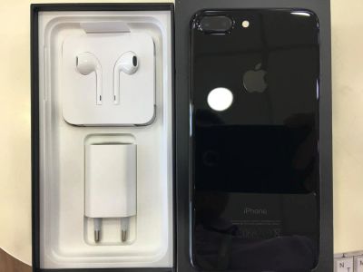 Лот: 9822518. Фото: 1. iPhone 7 Plus Jet Black 128Gb... Смартфоны