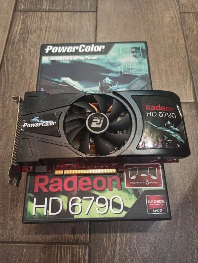 Лот: 15862217. Фото: 1. Видеокарта PowerColor HD6790 1GB... Видеокарты