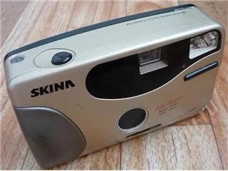 Лот: 107047. Фото: 1. фотоаппарат мыльница SKINA AW-240. Плёночные компактные