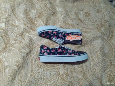 Лот: 9848871. Фото: 1. Новые женские кеды Vans с розовыми... Кеды, кроссовки, слипоны