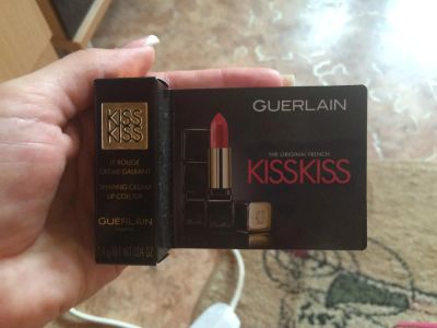 Лот: 7698240. Фото: 1. Помада Guerlain Kiss Kiss. Красная... Макияж