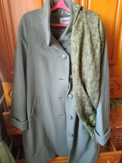 Лот: 25855095. Фото: 1. Пальто женское демисезонное. Верхняя одежда