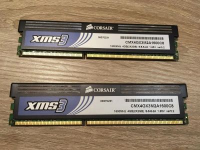 Лот: 10983869. Фото: 1. Corsair 4 Гб (2штХ2 Гб), DDR3... Оперативная память