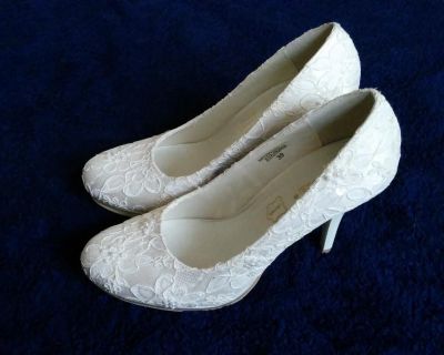 Лот: 4547756. Фото: 1. Красивейшие удобные свадебные... Туфли для невесты