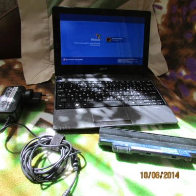 Лот: 4194748. Фото: 1. Нетбук Acer + 2 батареи. Ноутбуки