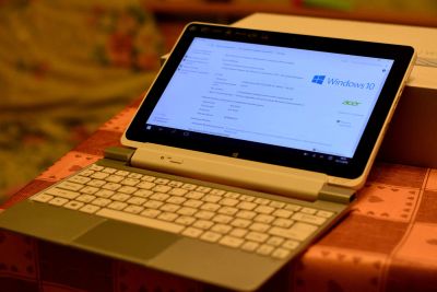Лот: 6302254. Фото: 1. Планшет-Нетбук Acer w510. Планшеты
