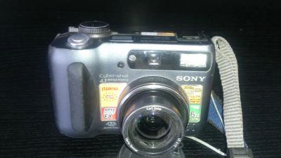 Лот: 7957150. Фото: 1. Фотоаппарат Sony Cyber-shot DSC-S85. Цифровые компактные