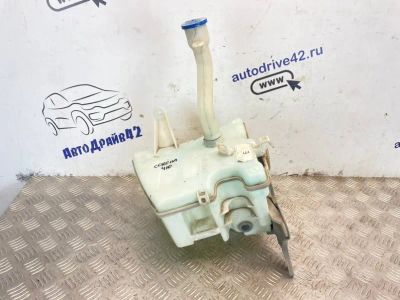 Лот: 25071939. Фото: 1. бачок стеклоомывателя toyota corolla... Двигатель и элементы двигателя