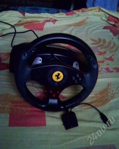 Лот: 588833. Фото: 1. РУЛЬ THRUSTMASTER FERRARI GT 2-IN-1... Рули, джойстики