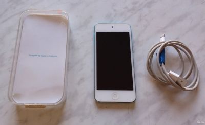 Лот: 13345044. Фото: 1. Мультимедийный плеер ipod touch... Плееры