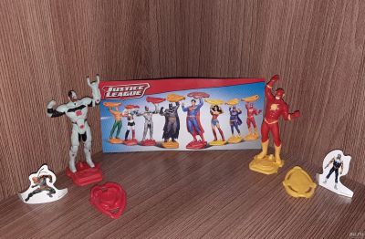 Лот: 16366300. Фото: 1. Киндер-сюрприз/Kinder "Justice... Игрушки