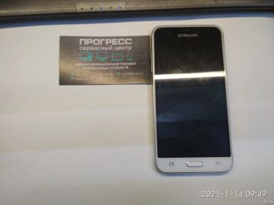Лот: 17090752. Фото: 1. Смартфон Samsung Galaxy J3 (2016... Смартфоны