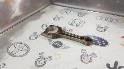 Лот: 23590650. Фото: 1. Шатун Volkswagen Passat BZB 06J198401F. Двигатель и элементы двигателя