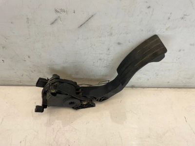 Лот: 22460366. Фото: 1. педаль газа Nissan Terrano D10. Двигатель и элементы двигателя