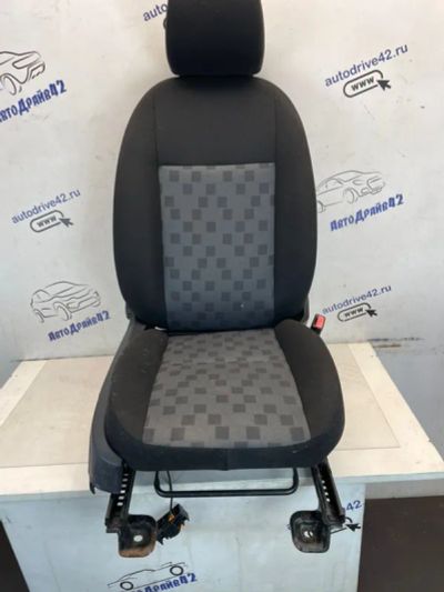 Лот: 23246381. Фото: 1. сиденье Ford Focus CB4. Двигатель и элементы двигателя