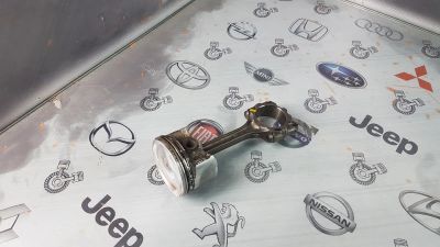 Лот: 24562609. Фото: 1. Шатун Mitsubishi Airtrek 4G63... Двигатель и элементы двигателя