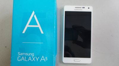 Лот: 5045995. Фото: 1. Samsung SM-A500F Galaxy A5 whate. Смартфоны
