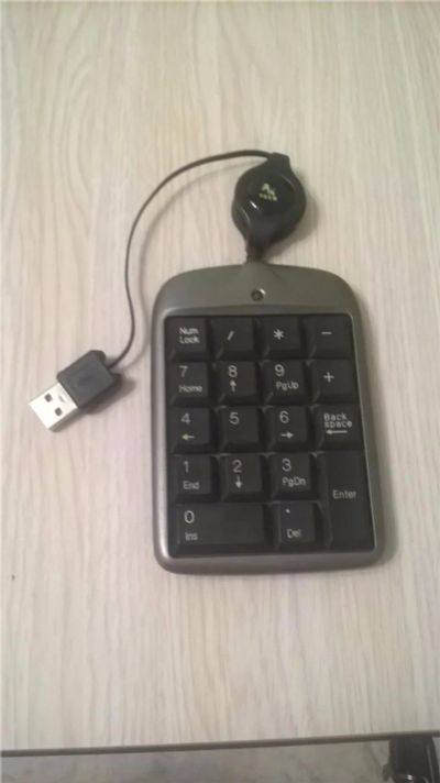 Лот: 7917918. Фото: 1. Цифровая клавиатура USB. Клавиатуры и мыши