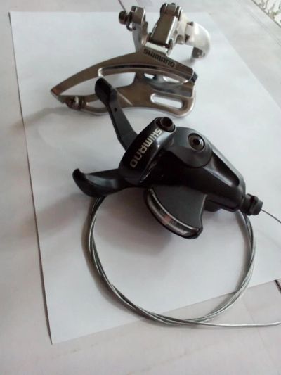 Лот: 7803457. Фото: 1. Комплект Shimano: манетка(3ск... Запчасти