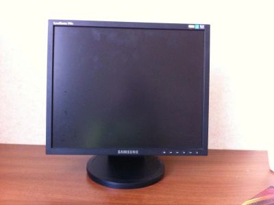 Лот: 5664501. Фото: 1. Монитор Samsung SyncMaster 740n... ЖК-мониторы