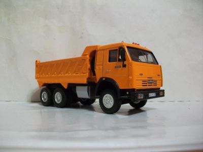 Лот: 10172947. Фото: 1. КамАЗ 54115 Самосвал. Автомоделизм