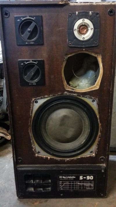 Лот: 3347181. Фото: 1. 1 колонка s90 в плачевном состоянии... Пассивные акустические системы