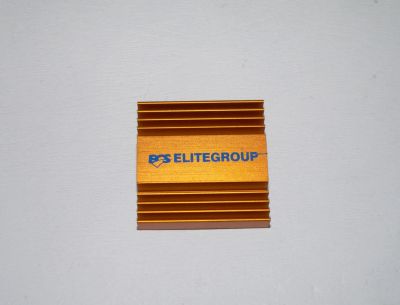 Лот: 7464106. Фото: 1. Радиатор Elitegroup 37 x 37 x... Системы охлаждения