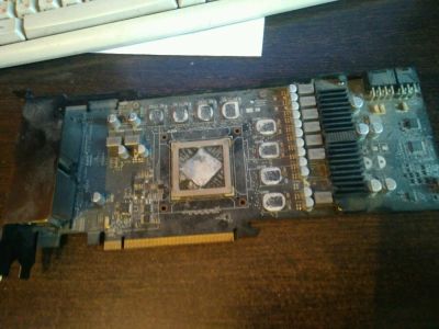 Лот: 15150405. Фото: 1. Видеокарта Asus 6950. Видеокарты