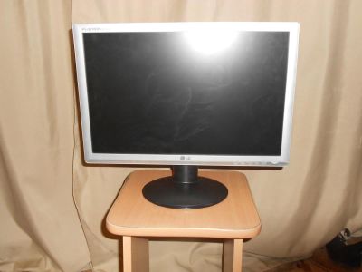 Лот: 4901143. Фото: 1. LG w1934s 19". ЖК-мониторы