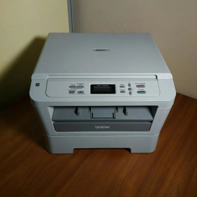 Лот: 10681270. Фото: 1. Мфу лазерное Brother dcp-7057r... МФУ и копировальные аппараты