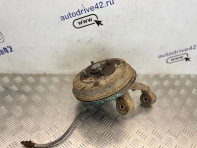 Лот: 21701998. Фото: 1. ступица Honda Civic Ferio ES1. Двигатель и элементы двигателя