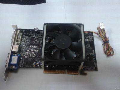 Лот: 2263576. Фото: 1. Видеокарта ATI Radeon 9600XT... Видеокарты