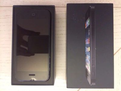 Лот: 4629092. Фото: 1. Iphone 5 32gb black. Смартфоны