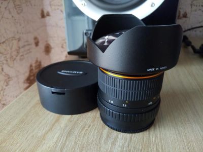 Лот: 9997339. Фото: 1. Samyang 14/2.8 как новый, следов... Объективы