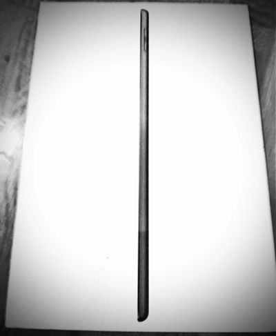Лот: 15847776. Фото: 1. Новый iPad Apple 32gb 10.2 space... Аккумуляторы