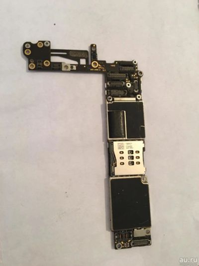 Лот: 8041444. Фото: 1. Системная плата iPhone 6. Микросхемы и платы