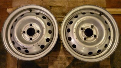 Лот: 4353478. Фото: 1. Пара NiSSAN-овских штамповок R14... Диски