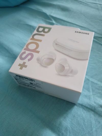 Лот: 15596900. Фото: 1. Samsung Galaxy Buds +. Красноярск