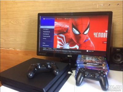 Лот: 13279602. Фото: 1. PS 4 PRO 1Тб. в отличном состоянии. Игровые приставки, консоли