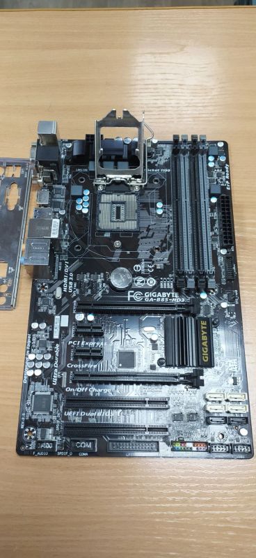 Лот: 19218255. Фото: 1. Материнская плата 1150 ATX Gigabyte... Материнские платы