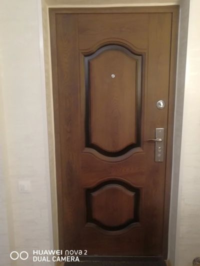 Лот: 14799428. Фото: 1. Дверь входная металлическая. Двери входные