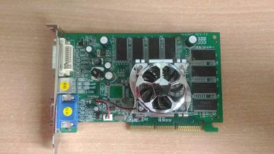 Лот: 11358125. Фото: 1. Видеокарта GeFORCE FX 5700LE. Видеокарты