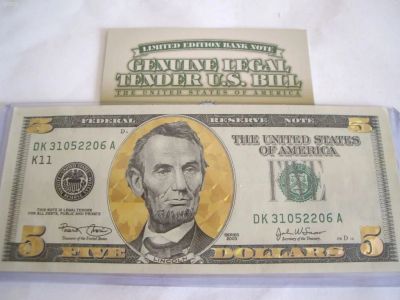 Лот: 12782298. Фото: 1. Банкнота 5 долларов США золотая... Америка