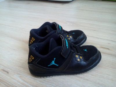 Лот: 11435246. Фото: 1. Кроссовки Nike. Кеды, кроссовки